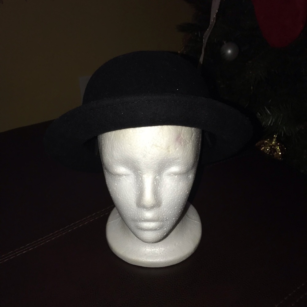 Bowl hat - Picture 2 of 4